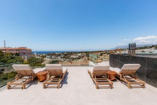 Villa Vida - Luxury Panorama Seaview Penthouse in Organic-Boho Design with Pool, Gym, Spa - Marbella - 9