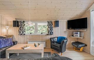 Cozy Home In Fårvang With Wifi - 8