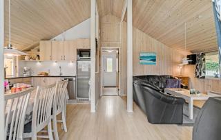 Cozy Home In Fårvang With Wifi - 5