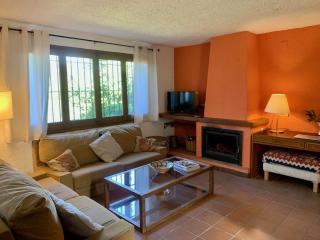 Casita rústica con jardín y piscina - Begur - 3