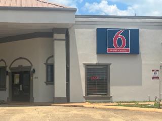 Studio 6 Hammond, LA I12 I55 - Hammond - 0