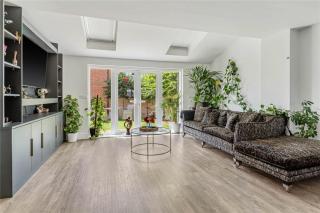 4 Bedroom house in Bishops Stortford - Bishops Stortford - 3