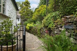 Garden Cottage - 5