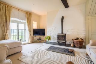 Garden Cottage - 2