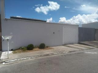 Casa linda com piscina a menos dois minutos dos maiores Centros Turísticos de Aparecida! - Aparecida - 5
