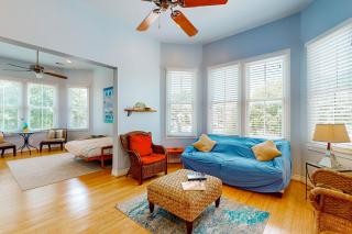 Under the Avenue - Galveston - 2