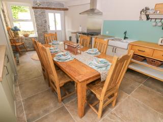 Suffolk House - Narberth - 0