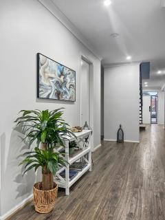 Your Perfect Coastal Getaway - Corinella - 2