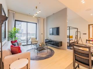 Modern Retreat in this Unique Building in JVC - Dubai - 9