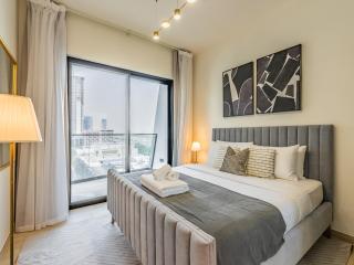 Modern Retreat in this Unique Building in JVC - Dubai - 5
