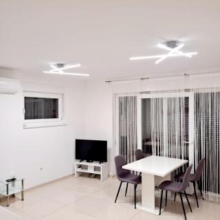 Apartment Roko - Brodarica - 0