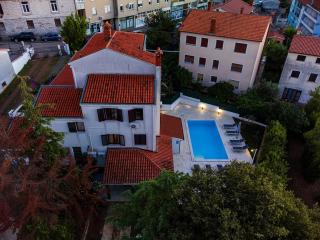 Big swimming pool Apartment Monvidal - Pula - 8