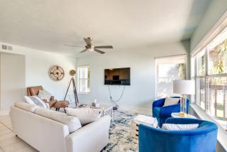 Cedar Key Condo with Balcony and Gulf Views! - Cedar Key - 6