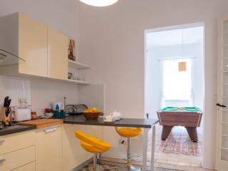 Sliema House 4BR, 3BA with Rooftop Lounge & Billiard Table - Sliema - 4