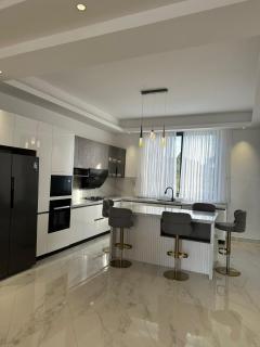 Infinity Pool Villas , free private pool airport shuttle - Entebbe - 2
