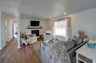 Charming Riverfront Retreat in Monticello! - Monticello - 0