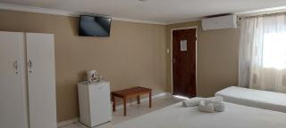 Epikaizo Guest House - 4