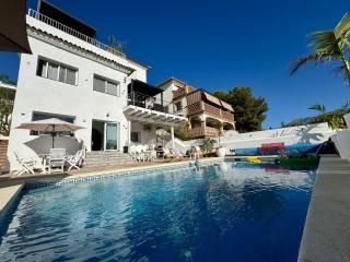 Fuengirola El Coto with Pool by Homing - 8
