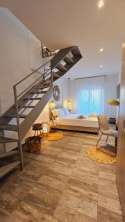 Niriides boutique suites - Nea Vrasna - 2