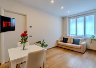 Duomo 15 min walk - Luxury Flat, Netflix and Wi-Fi - Milan - 9