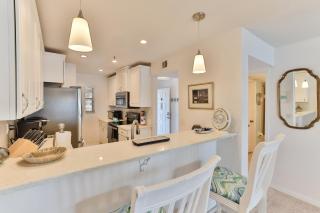 2-2 Riverfront Condo At Bouchelle Island - New Smyrna Beach - 2