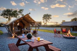 Roaring River Park's Scenic Outdoor Getaway - 0