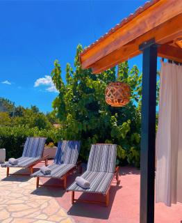 Villa Kamena with private pool - Hrvace - 3
