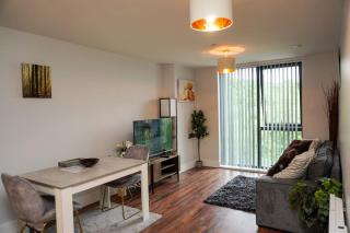 Peaceful 2BR Hideout With Instant Self Check-In At Kelham Island Retreat - Sheffield - 6