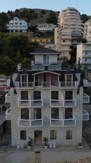 The White Troy - Sarandë - 9