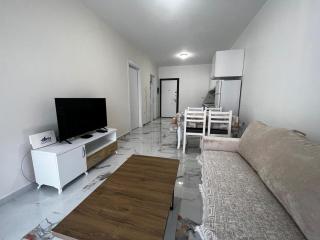 Orlando's Apartments - Lezhë - 0