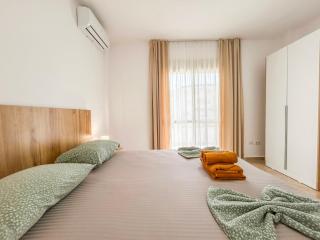 1 Bedroom 1070 - Durazzo - 7