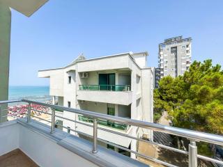 1 Bedroom 1070 - Durazzo - 8