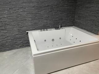 Jungle suite romantic - private Jacuzzi - - Bruxelles - 3