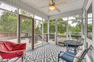 Family-Friendly Harrells Home with Fire Pit and Kayaks - 0