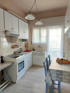 Ήσυχο φωτεινό δωμάτιο με βεράντα - Athen - 3