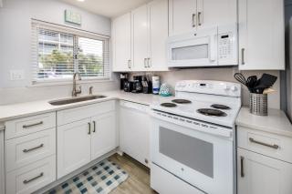 Seaspray Condos 203A - 3