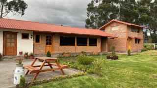Hacienda la moya, Cotopaxi - - 0