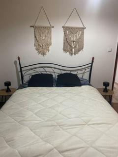 Beach house with garden sleeps 6 - 7