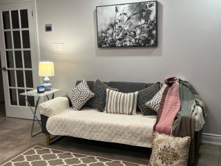 Calm, Quiet & Luxurious - Timmins - 9