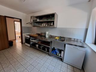 Monteurs Wohnung mit 8 Einzelbetten, Küche, Parkplatz und Balkon - 8