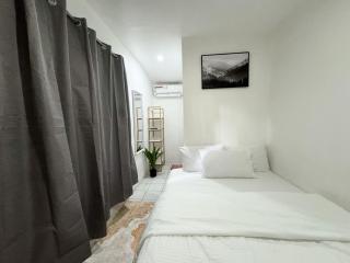 West Coast Beach House - Moalboal - 5