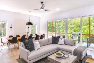 Sleek Tennessee Retreat 2 Mi to Center Hill Lake! - - 8