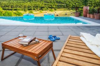 Countryside Villa Stone Garden - with Heated Pool & Hot Tub - Trilj - 0