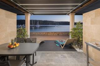 Seafront apartments Tomi - 6