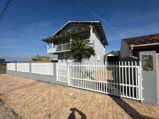 Ampla casa com 5 quartos e vista para o mar - Navegantes - 0