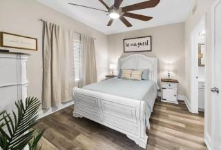 Laketown Wharf #0304 - 1