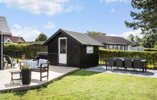 Awesome Home In Bogense With Wifi - 1