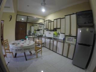 Pan Sutera Homestay Comfortable Bali Experience - 9
