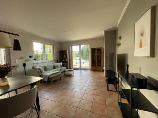 Luxus-Domizil am Wasser mit eigenem Seezugang - 7