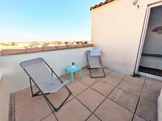 Duplex 2 pièces avec terrasse, solarium et parking privé proche plage et commerces - FR-1-307-271 - Le Grau-du-Roi - 0